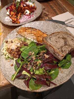 Honest Greens Tuset - Photo 8