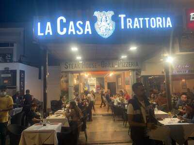 La Casa Trattorria