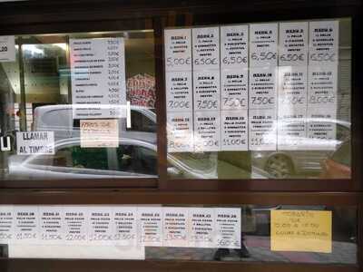 Asador De Pollos Espinar 23