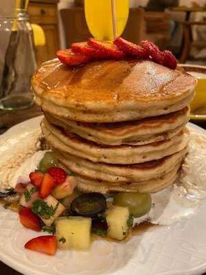 Billy Brunch & Lounge