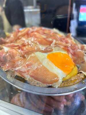 Taberna Las Barricas