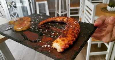 Taberna Las Barricas