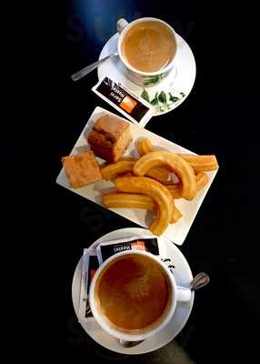 Jardín Pastelería & Panadería