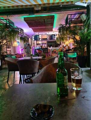 Urban Food 11c Cocktail & Drinks