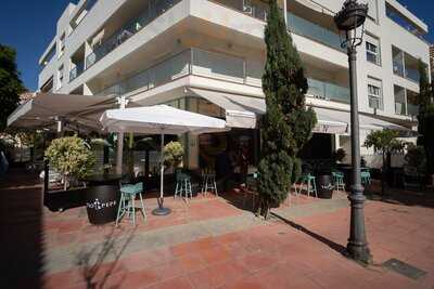 La Taberna De Lucía Iv