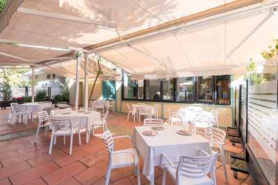 La Taberna De Lucía Iv