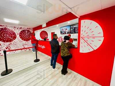 Pizzeria +x- Nueva Andalucía