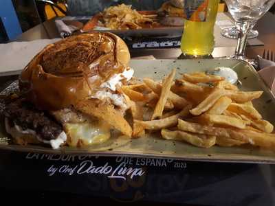 Toro Burger Lounge Triana