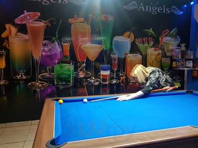 Angels Los Sentidos Bar