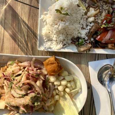 Delicias Del Mar Restaurante Brasería Y Marisquería