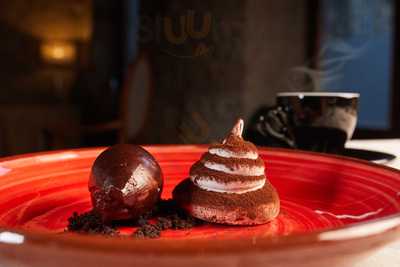 Cau De L’ateneu Gastrobar