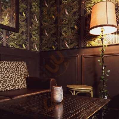 Twenties Cocktail Bar