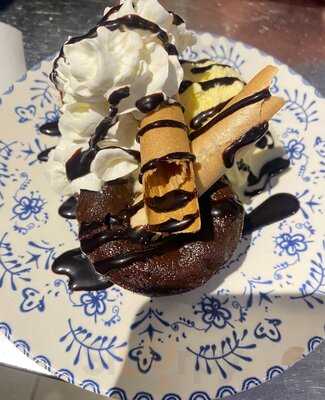 La Yaya Del Poblenou