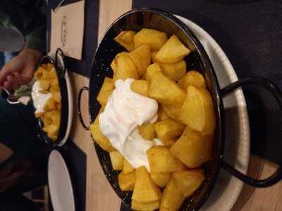 La Yaya Del Poblenou