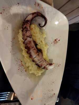 La Yaya Del Poblenou