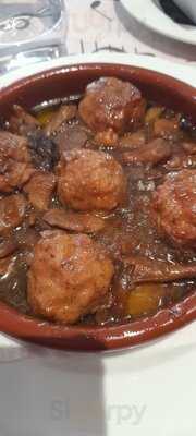 Dos Vueltas Al Plato