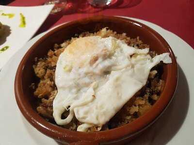 Dos Vueltas Al Plato