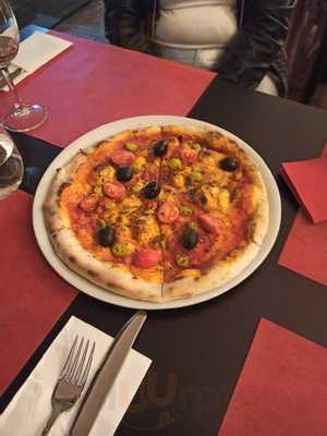 Cacio E Pepe Pizzería