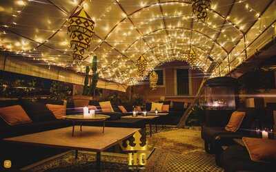 Hostal Corona Sushi & Japas