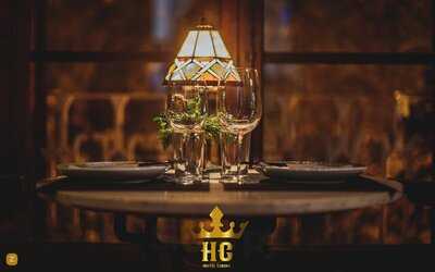 Hostal Corona Sushi & Japas