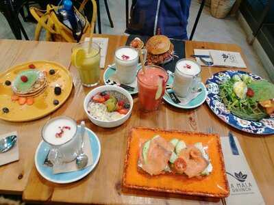 La Mala Brunch
