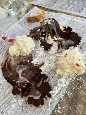 Massai Mara Beach Club