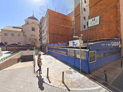 Impala Burger & Wings