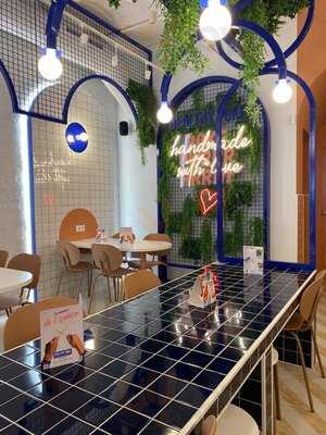 Healthy Poke Ronda Universitat