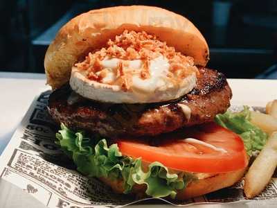 Mokelino Tapas & Cocktails