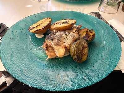 Salmonete Restaurant Lounge