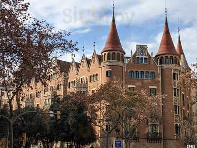 Alldaycafè - Casa De Les Punxes