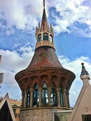 Alldaycafè - Casa De Les Punxes