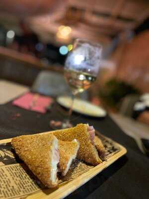 Four Seasons By Argento