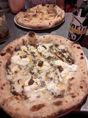 Trafalgar Pizza Club