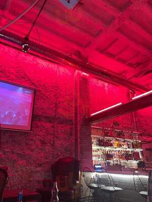 Trafalgar Pizza Club