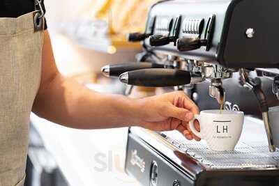 La Hermosita Clara Del Rey