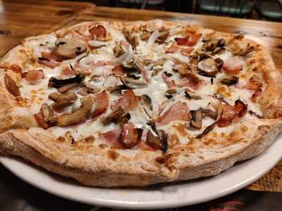 Pizzería Carlos Logroño