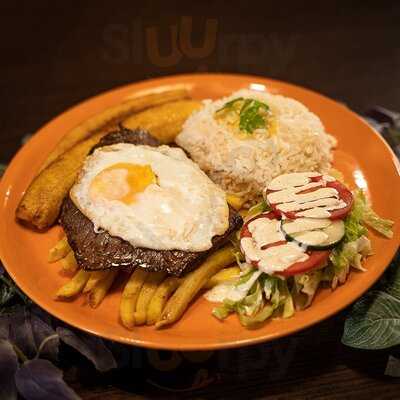 Cumpanamá Restaurante Peruano