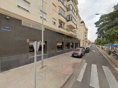 Cafetería La Taza Dorada