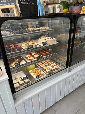 Nybakat Café & Bakery