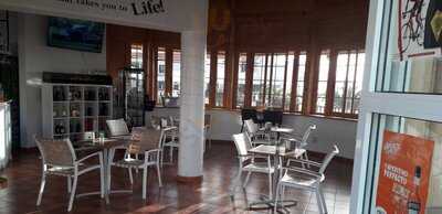 Life Exclusive Club - Photo 7