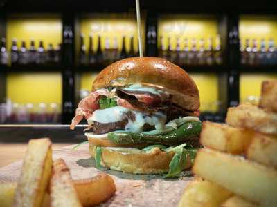 Viking Mama Beer House