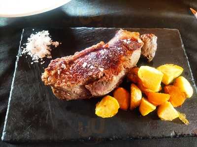 Arrocería Y Brasas Titanium