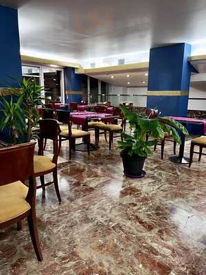 La Lola Bar Restaurante