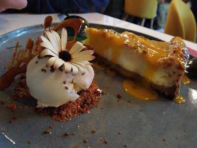 Rioko Nikkei Sushi Bar