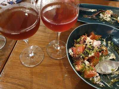 Mevino Taberna De Vinos Naturales