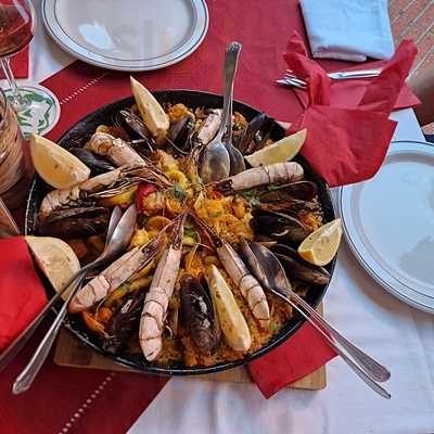 Zur Taverne By Bianka