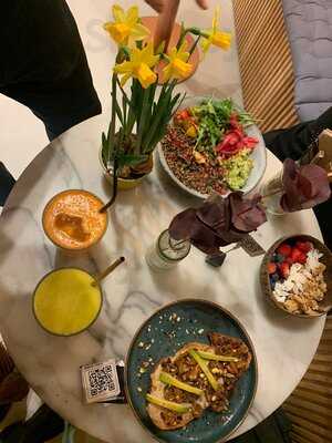 Paradero Coffee & Brunch