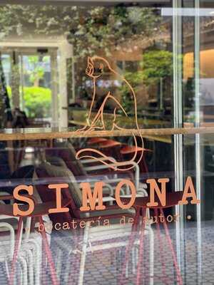 Simona