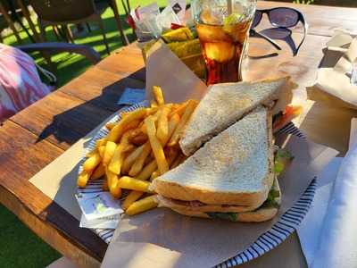 Cala Taboo Restaurante Beach Club